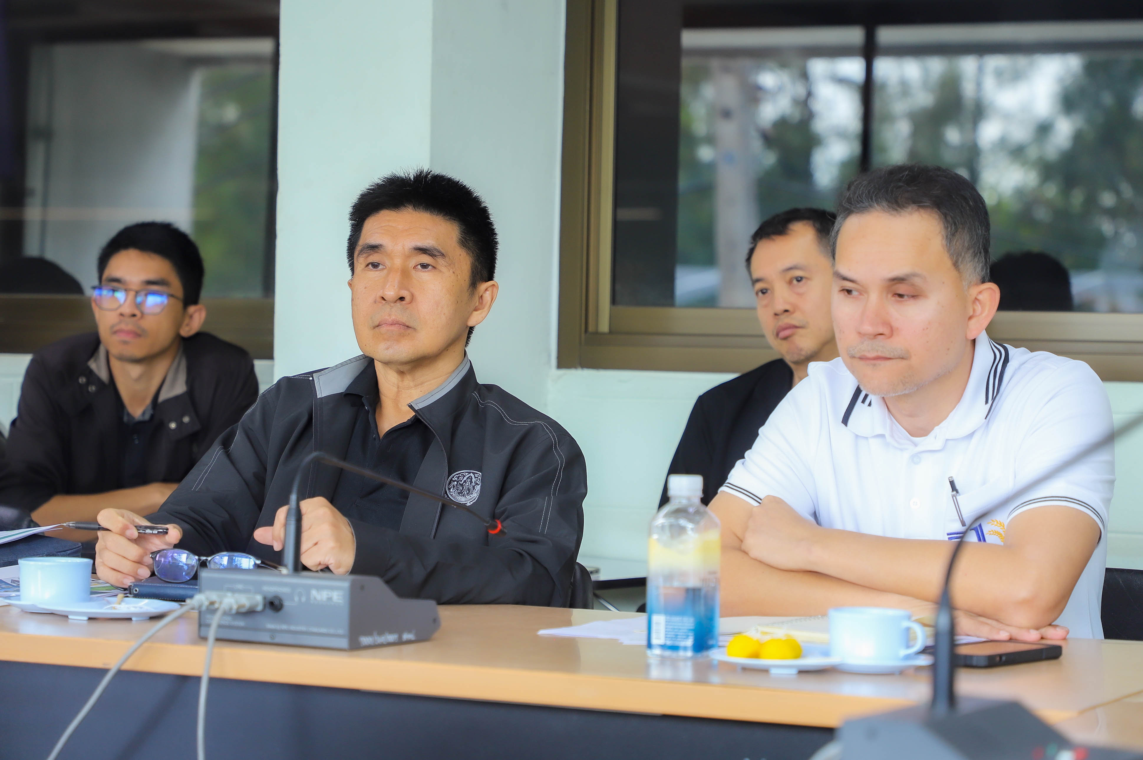 title - รองเลขาฯ ส.ป.ก. ลงพื้นที่มอบนโยบายการดำเนินงานแก่ สพป. พร้อมทั้งตรวจเยี่ยม ส.ป.ก.ปทุมธานี